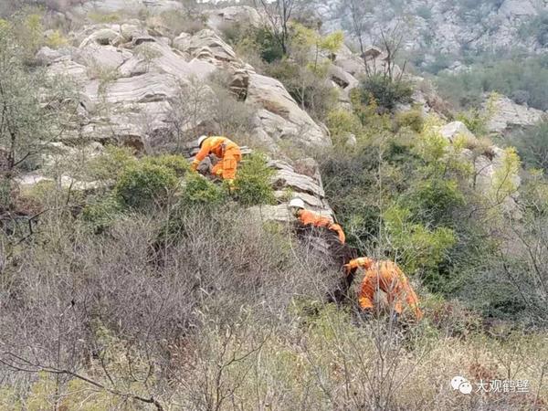 退休教授嵩山野线徒步坠崖去世,嵩山野线徒步探险悲剧，退休教授坠崖身亡